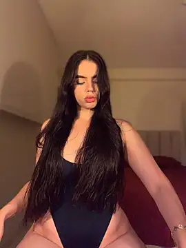 Mavi Coless online show from June 3, 1:18 am