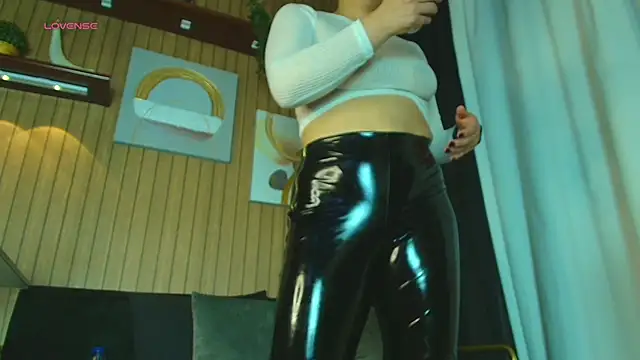 Camila Chainn online show from October 23, 4:29 am