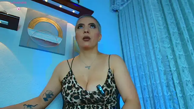 Camila Chainn online show from September 10, 7:52 am