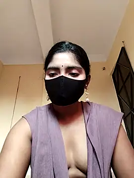 Snapshot of Lina-Rose chatting on October 16, 3:09 am Lina-Rose online show from October 16, 3:09 am