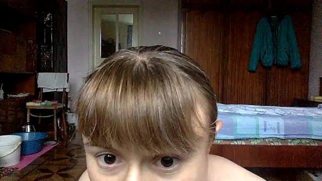 Snapshot of KlavdiaPetrivna chatting on September 24, 5:39 am KlavdiaPetrivna online show from September 24, 5:39 am