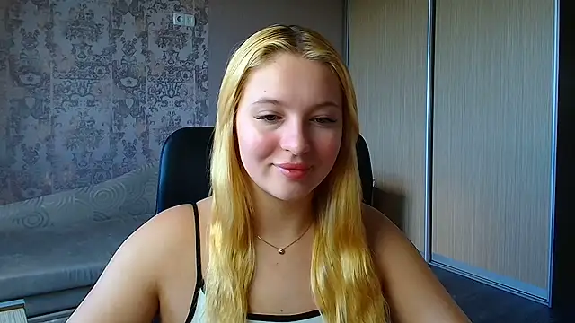 Milka kiss  online show from June 26, 11:11 am