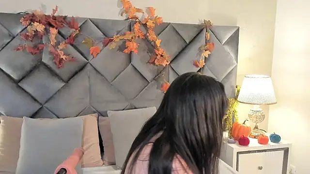 Luisa0110 online show from October 28, 8:57 pm