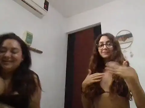 pili placer online show from February 23, 8:41 pm