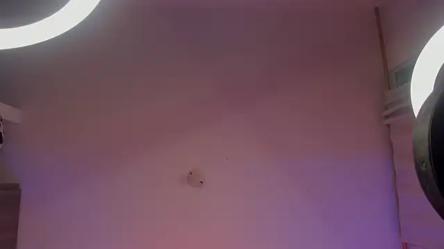 ALICEPOIXXXON online show from April 24, 3:53 am