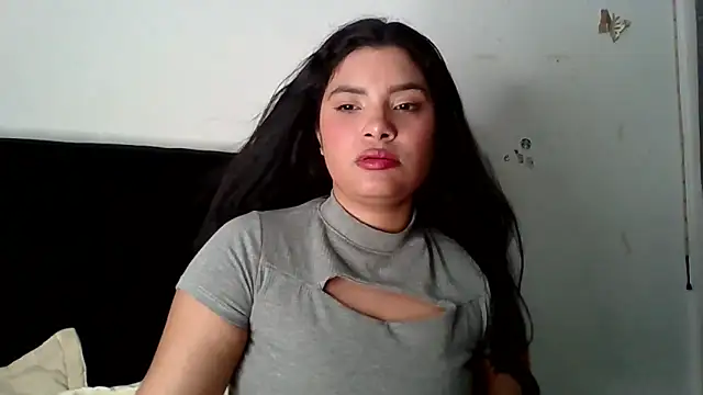 lolaa staars online show from November 21, 4:36 am