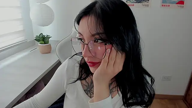 Hannya moon online show from July 8, 5:48 pm