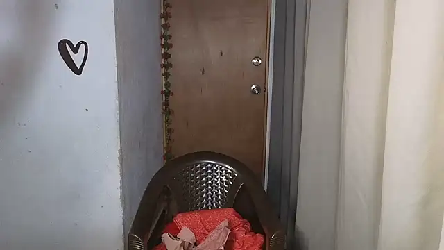 hikary hall online show from April 11, 6:30 am