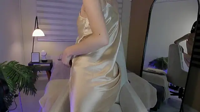 Catyloves online show from April 25, 10:18 pm