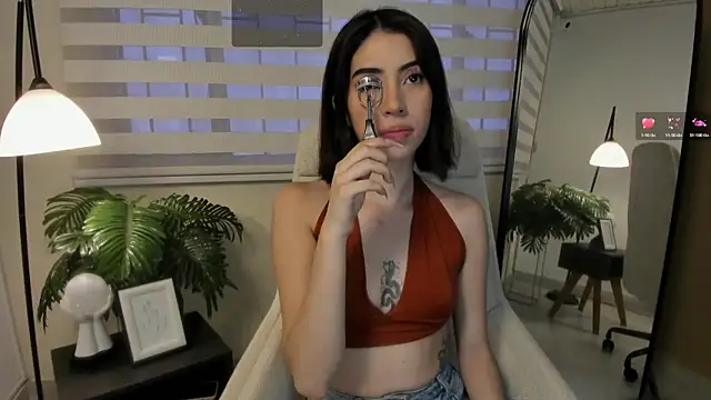 Catyloves online show from March 27, 10:10 pm