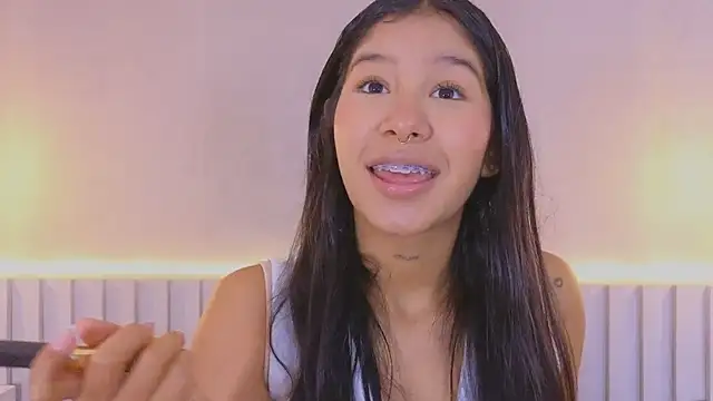 Aida moreno online show from December 19, 12:08 pm