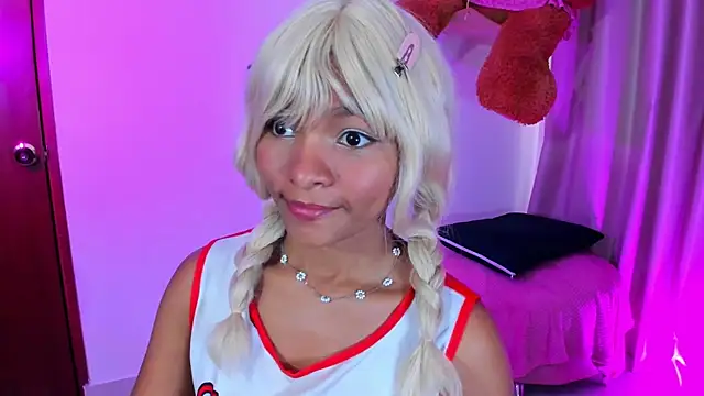 Snapshot of KaattySweet_ chatting on October 8, 7:29 pm KaattySweet online show from October 8, 7:29 pm