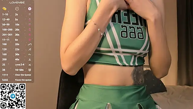 tyty piupiu online show from September 24, 7:13 pm