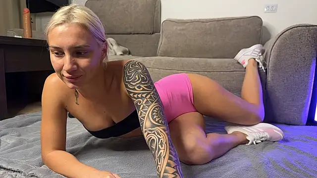 AnneBall online show from November 22, 1:14 pm