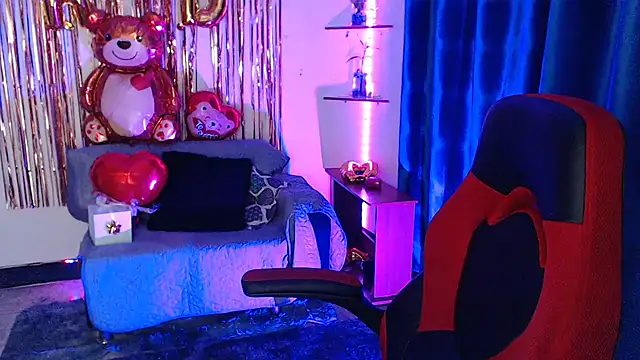 Scarlette thoms online show from September 11, 10:10 pm