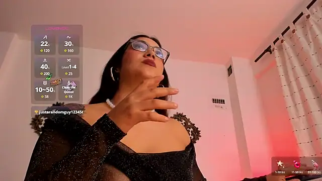 VeronicaGilss online show from April 4, 1:04 am