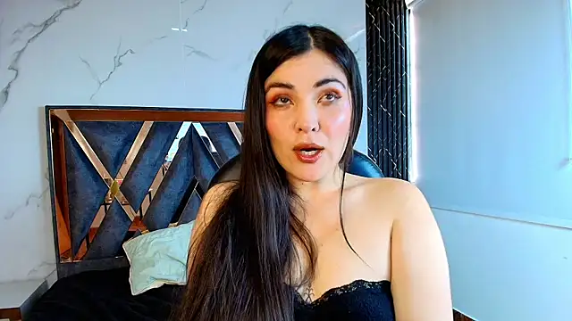 Snapshot of Amara_vega chatting on September 16, 12:13 pm Amara vega online show from September 16, 12:13 pm