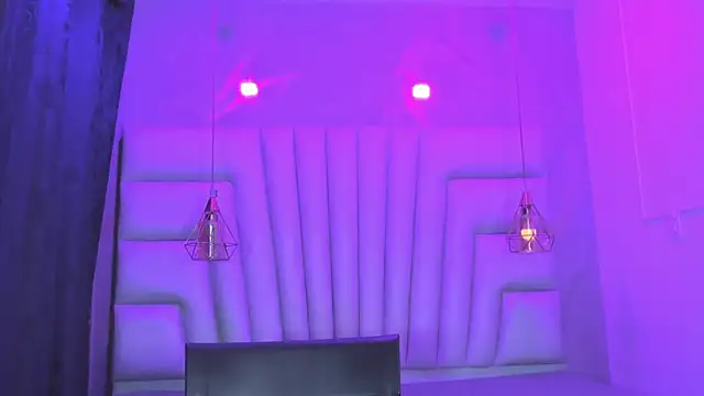 AngelaaCute  online show from March 30, 12:49 pm