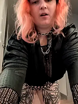 LadyRochester online show from November 14, 2:00 am