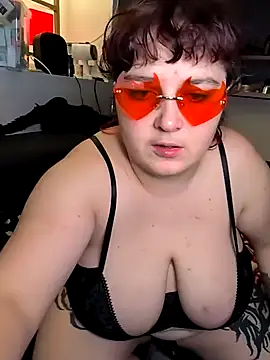 LadyRochester online show from February 3, 12:32 am