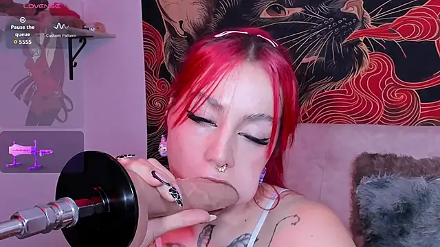 annika taylor online show from April 21, 1:09 am