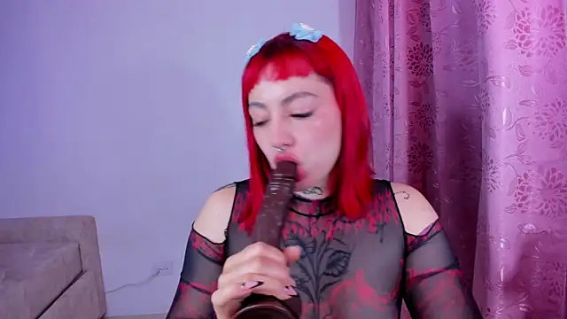 annika taylor online show from September 13, 2:52 am