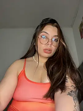 NatyOlson online show from July 5, 3:24 am
