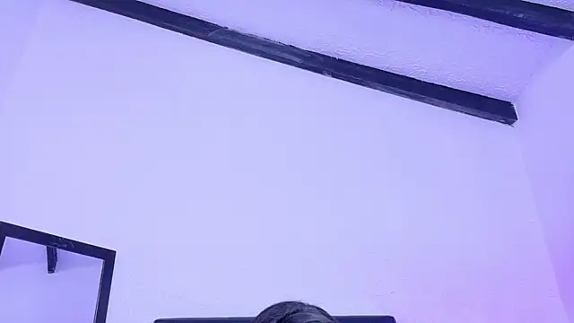 Skinny hottie18 online show from April 29, 5:30 pm