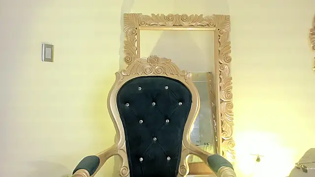 Snapshot of Ari_sunshine_ chatting on September 11, 4:02 am Ari sunshine  online show from September 11, 4:02 am