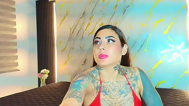 EmiliMontero online show from July 1, 2:55 am