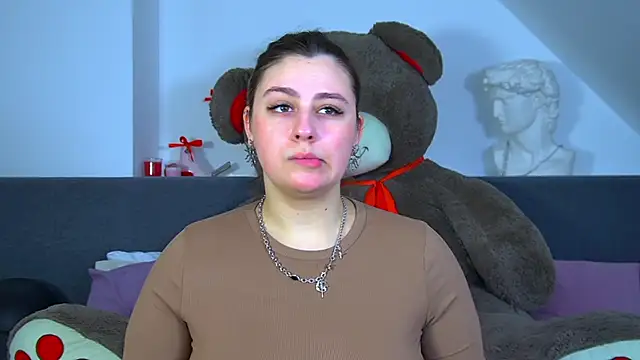 MaryMurray online show from November 23, 6:31 pm