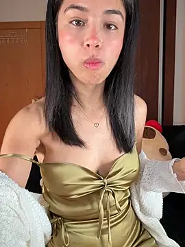 Adriennesexxx online show from April 25, 9:45 pm