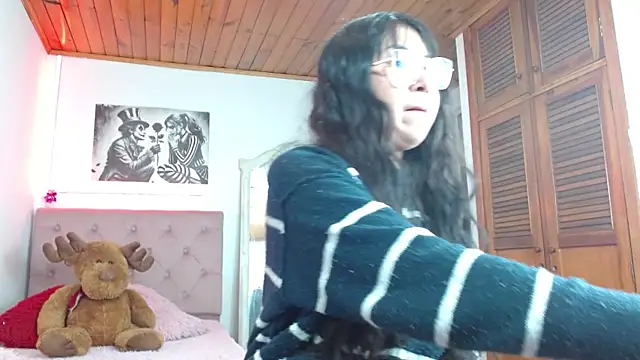 tifanny-squirt online show from November 5, 2:55 pm