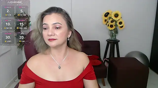 Ghada milf online show from April 8, 11:18 pm