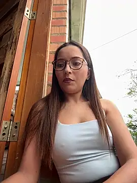 Penelope-Hot online show from March 23, 8:59 pm