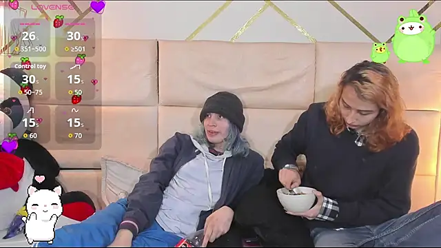 Snapshot of -kisa_ chatting on October 4, 2:39 am -kisa online show from October 4, 2:39 am