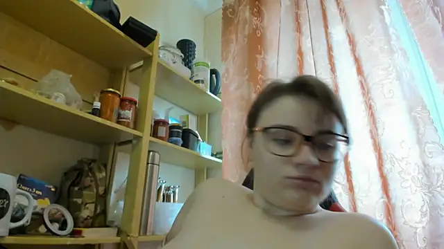 Seductive She Wolf online show from April 23, 12:29 pm