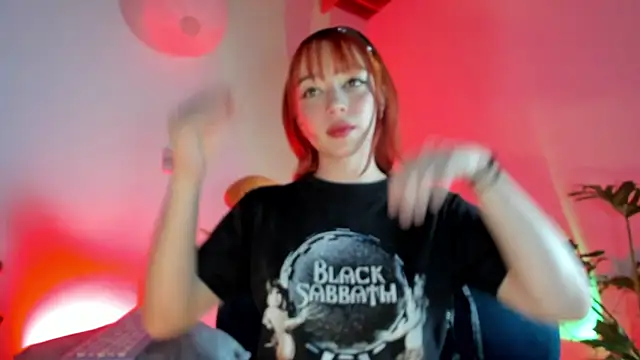 sweeet peach online show from March 24, 3:45 am