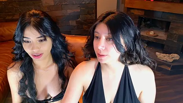 lina pink online show from April 12, 1:08 am