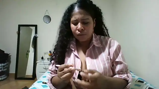 Ivon-09 online show from April 18, 9:58 pm