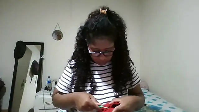 Ivon-09 online show from April 24, 12:30 pm