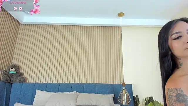 kathecute   online show from April 28, 1:47 am