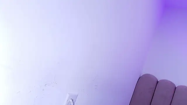 nicol f online show from March 25, 3:12 am