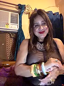 Hot Queen77 online show from July 18, 7:27 pm