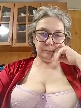 IrinaSweet54 online show from June 22, 8:44 am