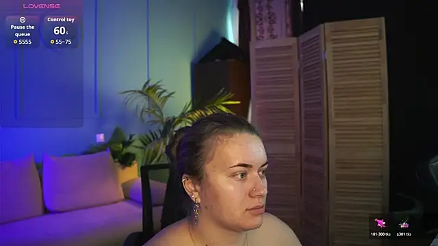 Snapshot of Margot_Ocean chatting on October 18, 7:44 am Margot Ocean online show from October 18, 7:44 am