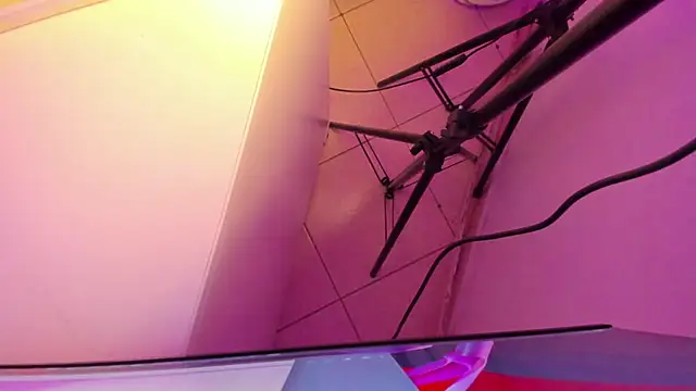 sarah  bigboobs online show from February 2, 7:18 am