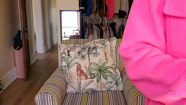 Sexyhottpunani online show from April 20, 11:41 pm