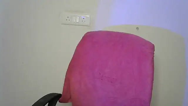 amrita2210 online show from January 11, 11:10 pm