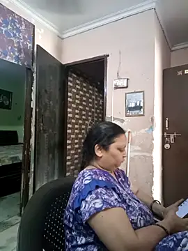 Kavya kapoor online show from April 22, 3:58 am